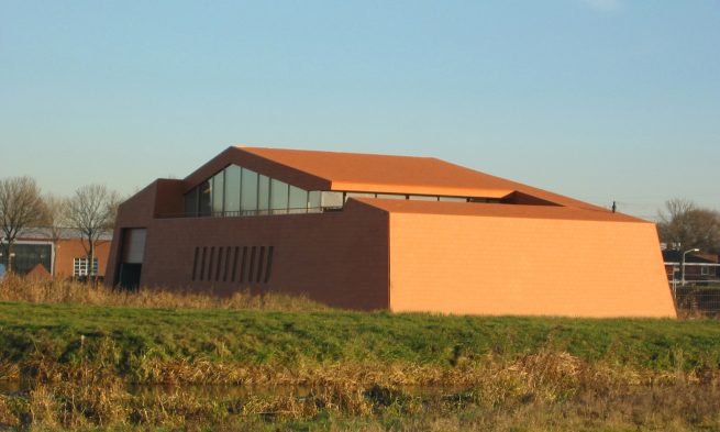 bedrijfsgebouw-ambrava-holding-dordrecht-gevel2